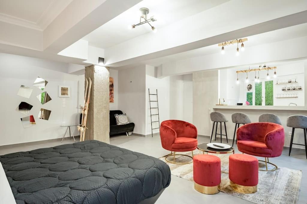 Brand New Modern Street-Style Studio /City Center Athena Bagian luar foto
